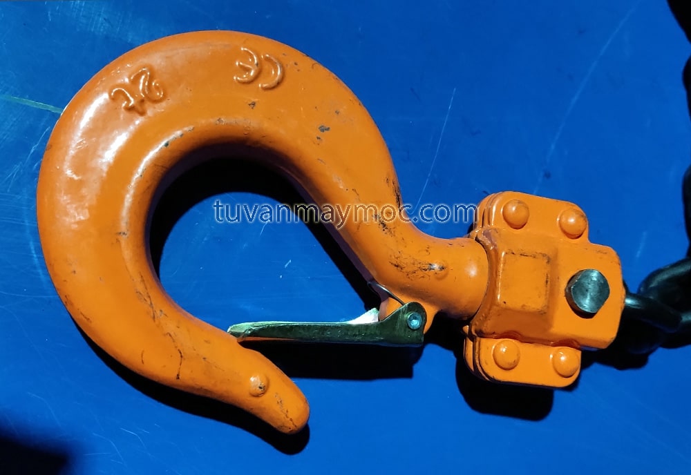 Bảo trì, bảo dưỡng pa lăng - Vấn đề người dùng cần quan tâm kiểm tra móc cẩu pa lăng